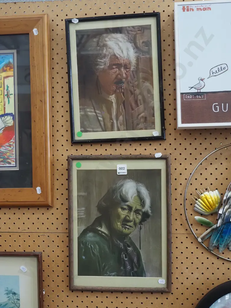 2x framed Goldie prints - green dots Image 1++