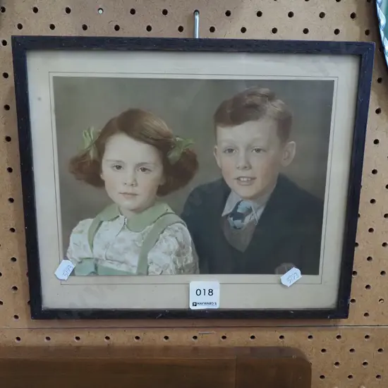 framed photo portrait - children