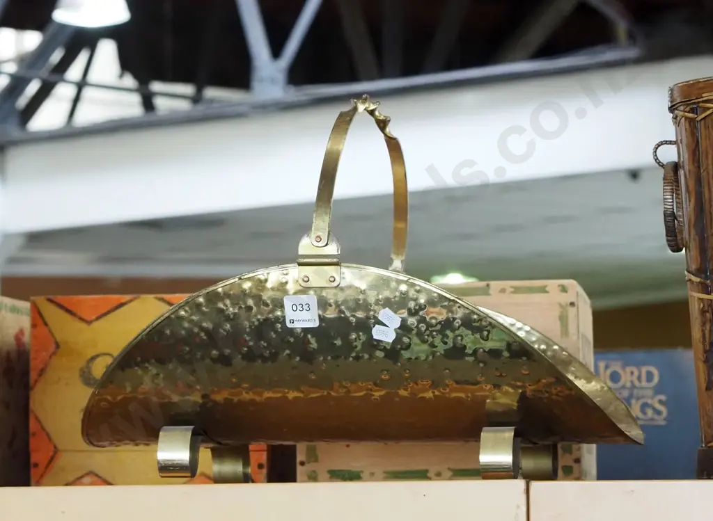 beaten brass wood basket Image 1++