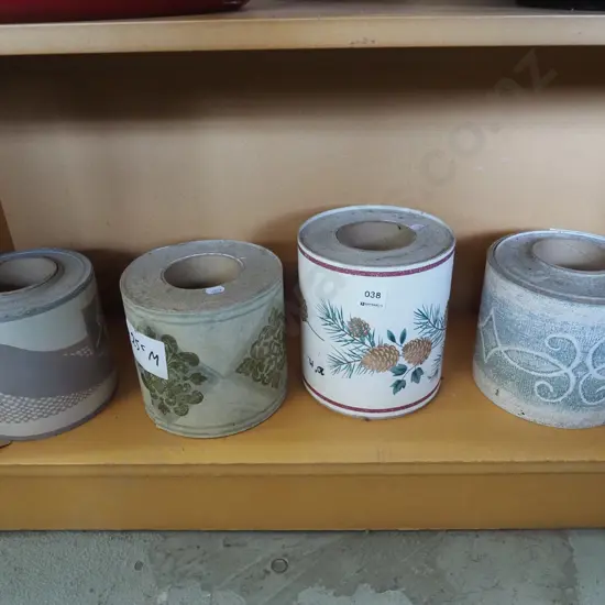 4x rolls of wallpaper boarders
