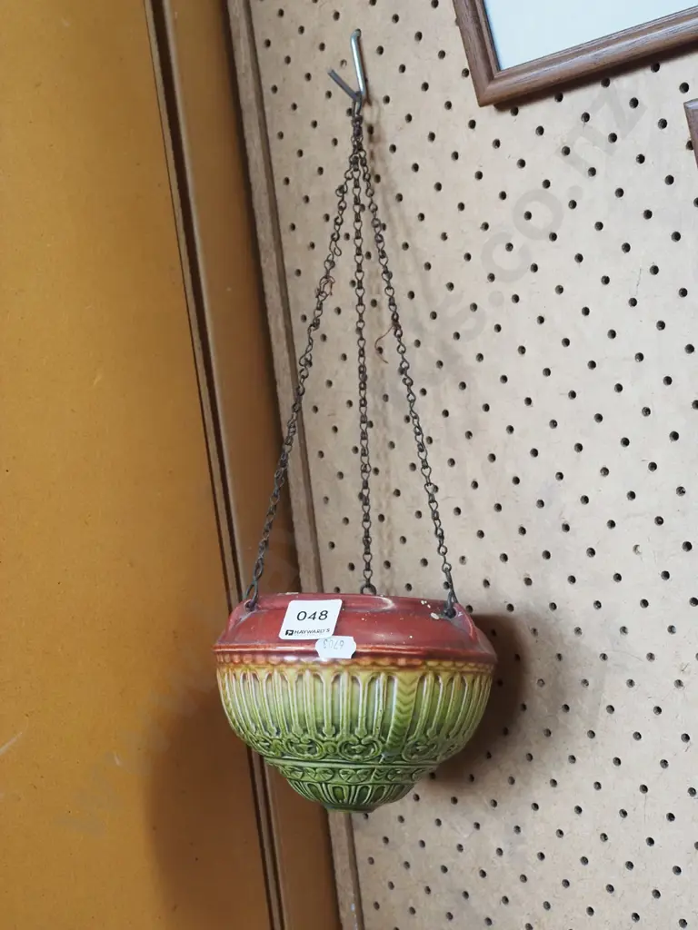 small hanging jardiniere Image 1++