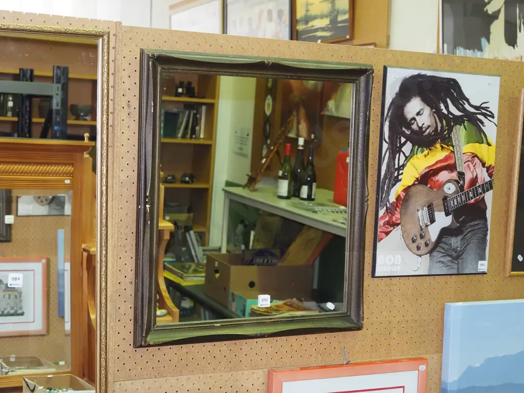 wall mirror H600 - scratches to frame Image 1++