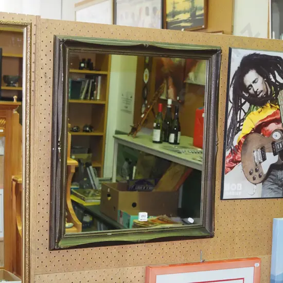 wall mirror H600 - scratches to frame