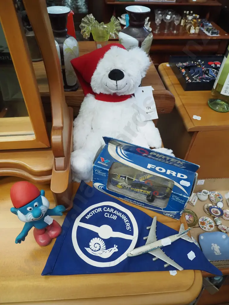 teddy bear, caravan club pennant, papa smurf figurine etc Image 1++