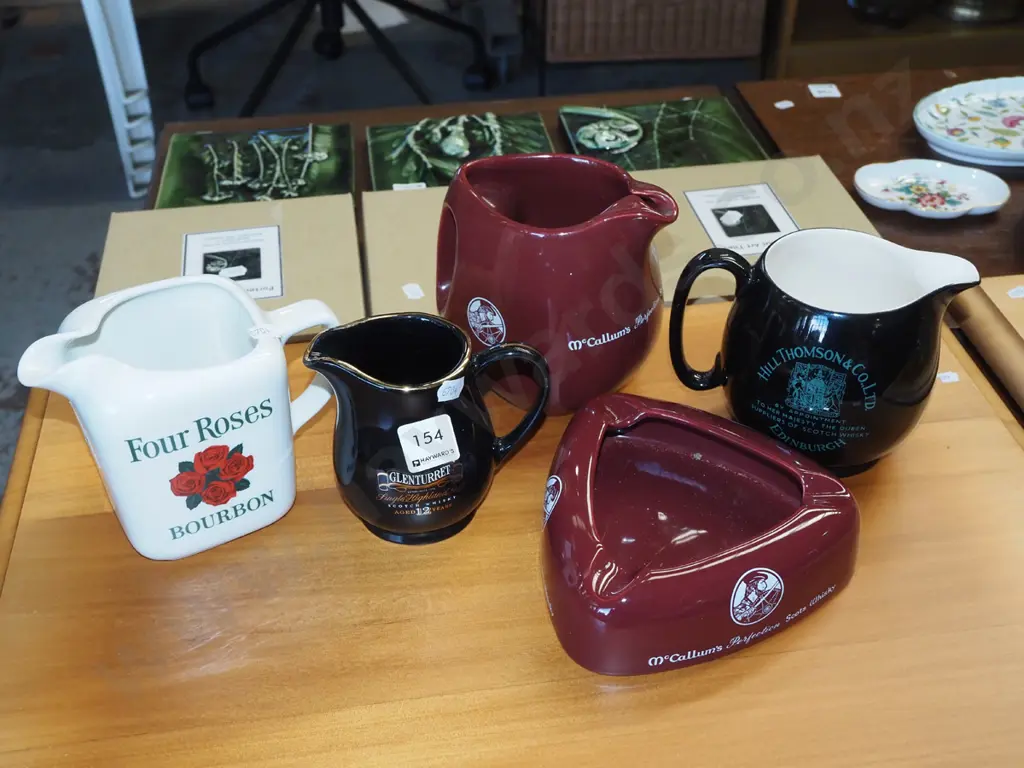 4x whisky jugs, ashtray Image 1++