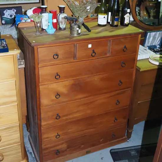 rimu 8 drawer tallboy H1280 W980 D430