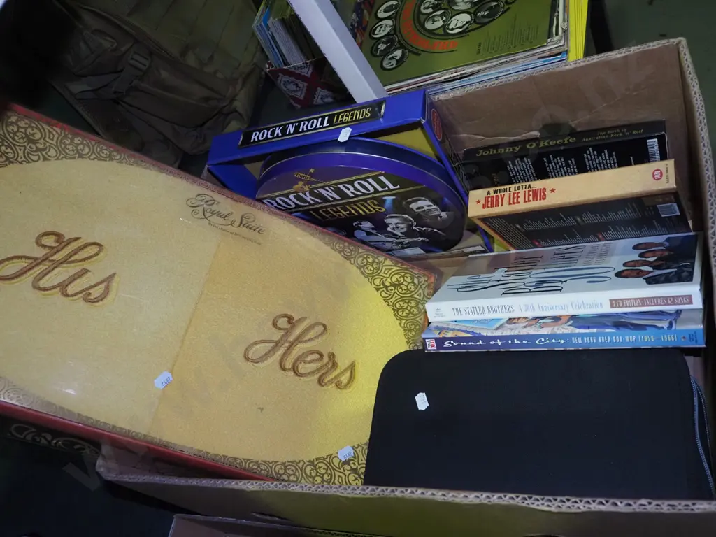 box; CDs, retro his and her owel set etc Image 1++