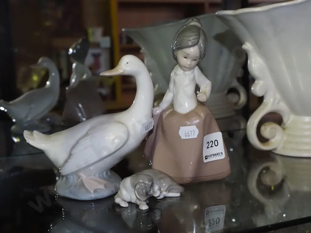 3x Nao fiurines - dog, goose, girl Tallest H155 Image 1++