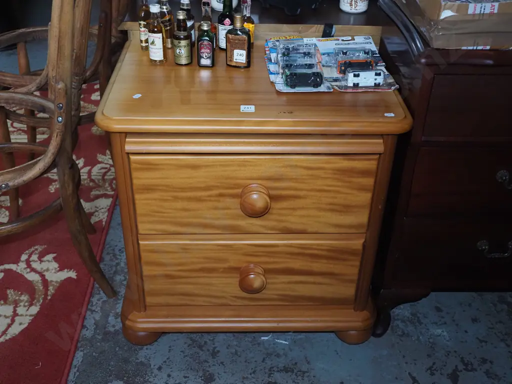 solid pine and rimu 2 drawer bedside cabinet Image 1++