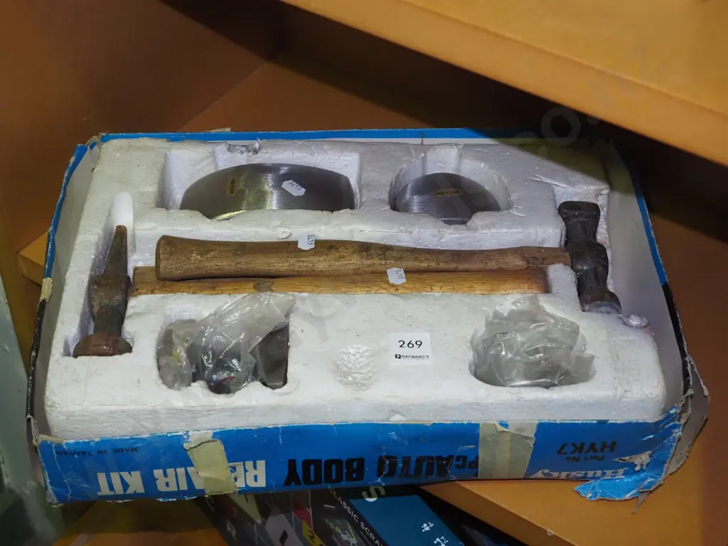 panel beater repair kit Image 1++