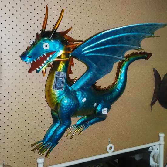 pressed tin solar powered light up eyes garden art dargon Diam660