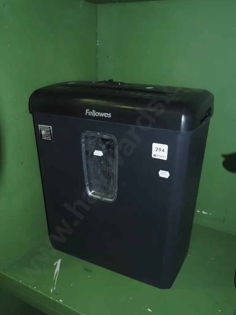 paper shredder Image 1++