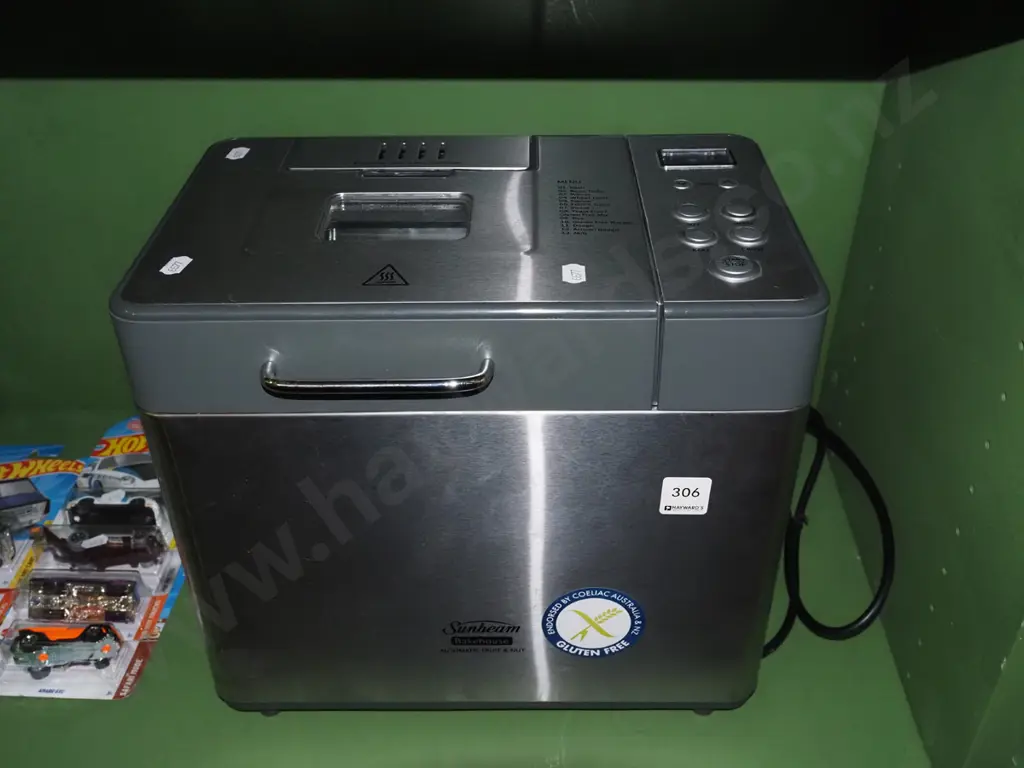 Sunbeam breadmaker - tidy condition Image 1++
