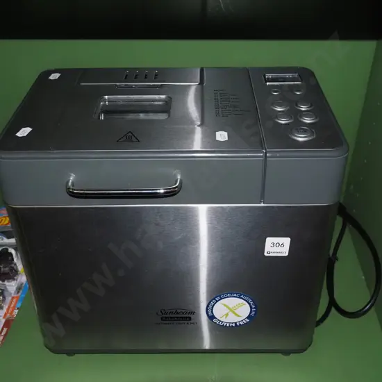 Sunbeam breadmaker - tidy condition