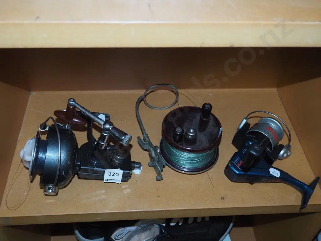 vintage fishing reels Image 1++