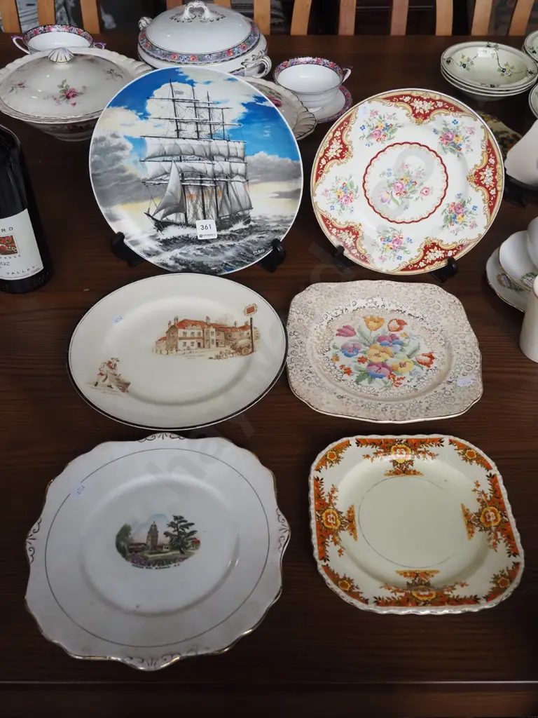 6x assorted plates Image 1++