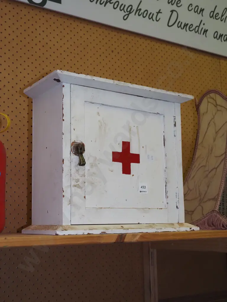 single door medicine cabinet/first aid cabinet H345 Image 1++