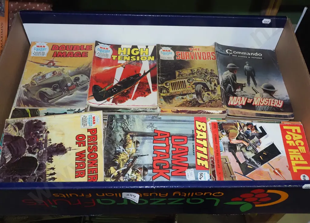 box; various WWII graphic novels Image 1++