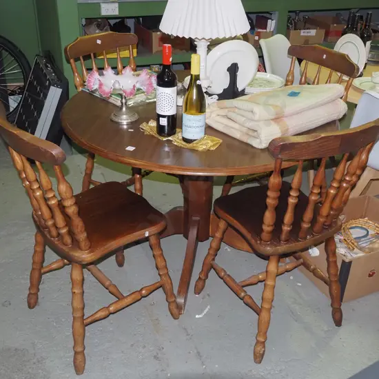 mdf faux wood veneer pedestal dining table with 4 spindle back chairs H740 Diam1120