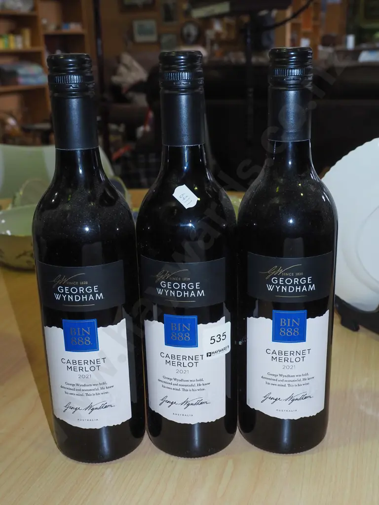 3x bottles of George Wyndham cabernet  merlot 2021 Image 1++