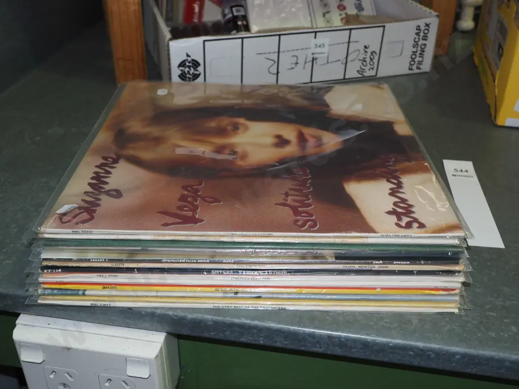 LPs; Susan Vega, UB40 etc Image 1++