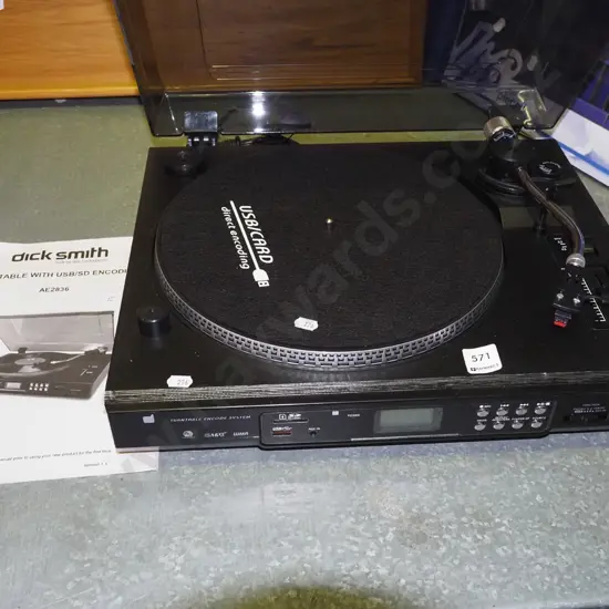 Dick Smith turntable with usb SD encoding