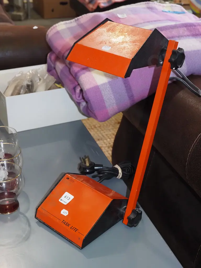 NZ made industrial style desk lamp Image 1++