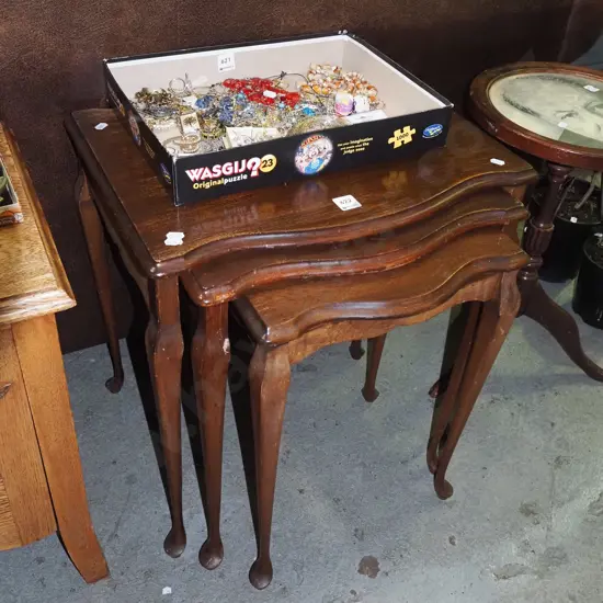 mahogany nest of 3 tables 