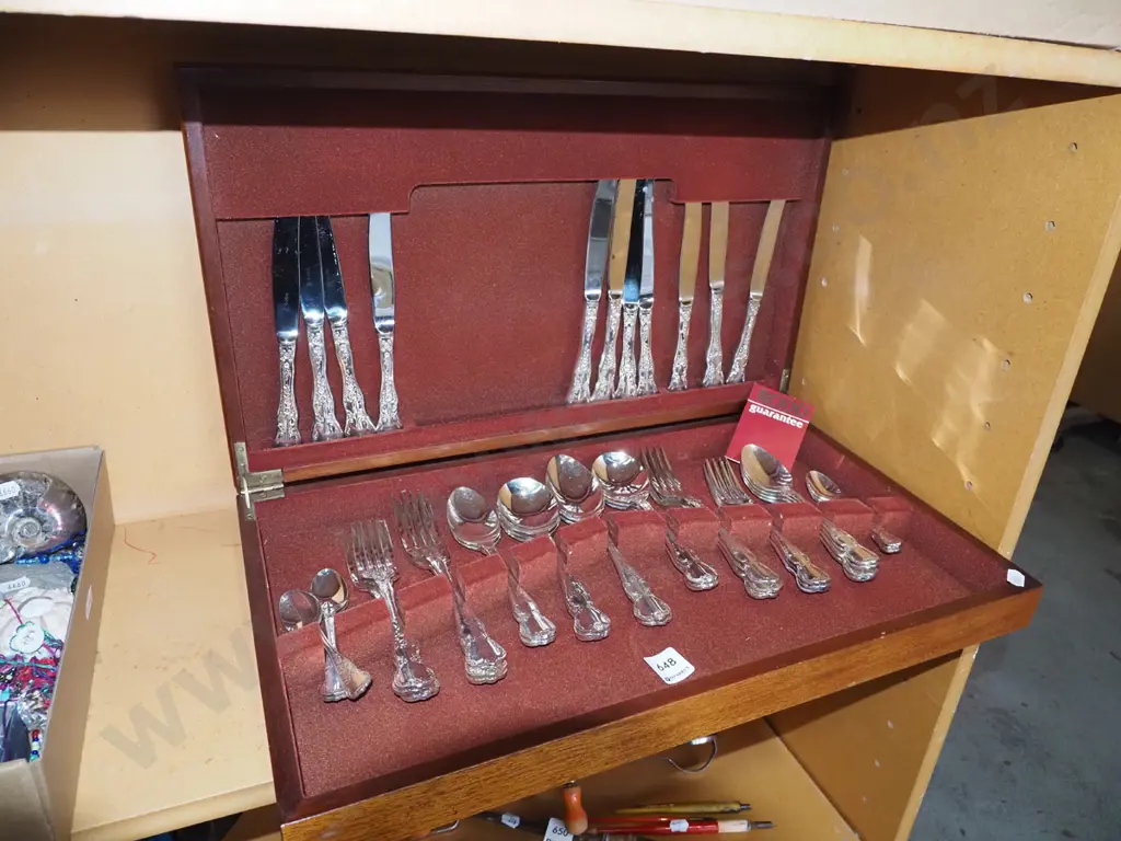 part canteen of Rodd plated cutlery Image 1++