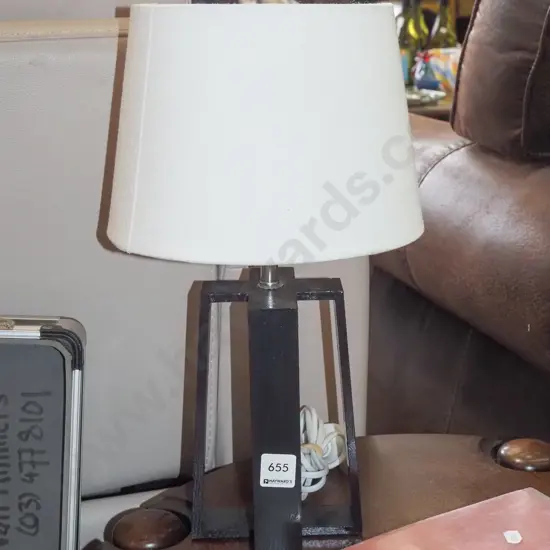wood based table lamp H400