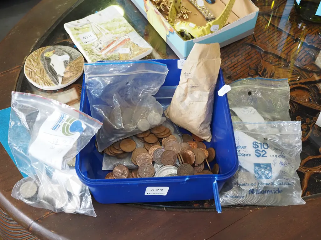 tub of coins Image 1++