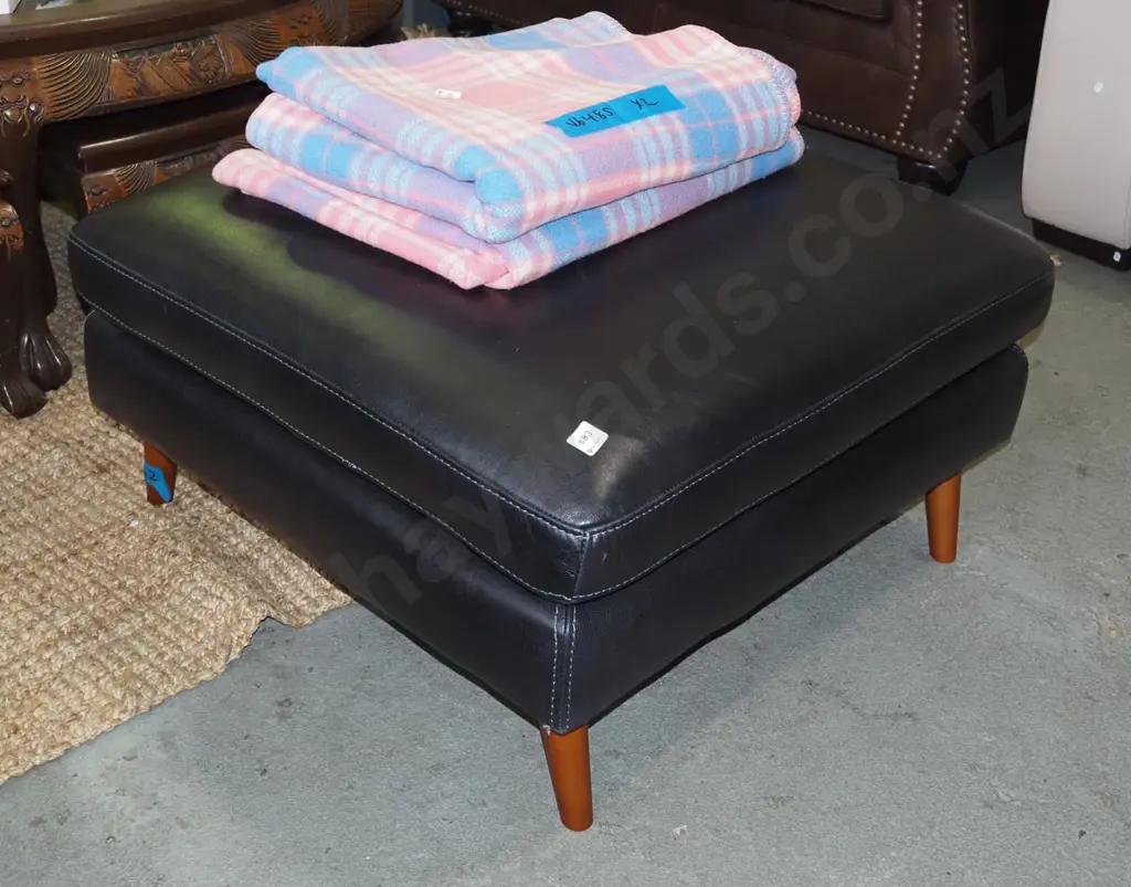 black leather upholstered ottoman/footstool H400 W780 D780 Image 1++