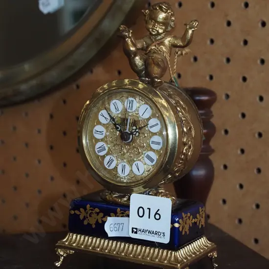 small reproduction battery powered French mantle clock - As Is No Returns H160