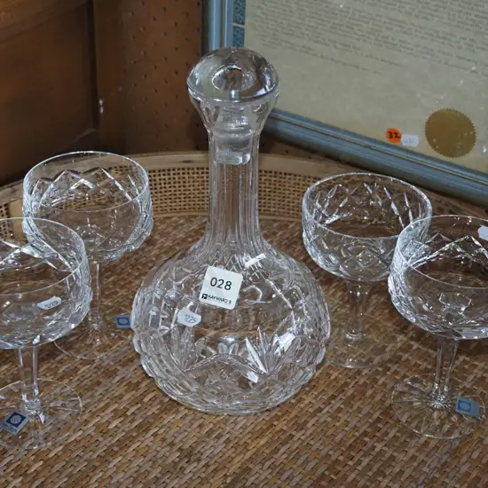 cut crystal decanter, 4x stemmed glasses