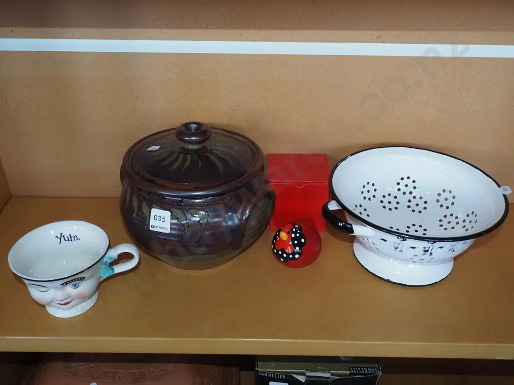 cup, pottery casserole, colander, happy hen Image 1++