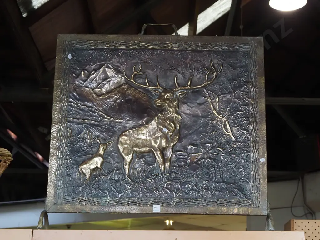 stag themed brass firescreen Image 1++