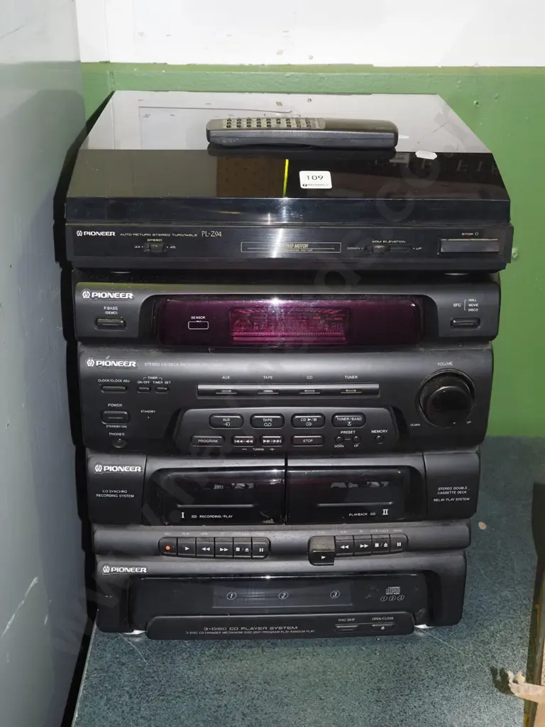 Pioneer stereo system, CD player, twin cassette, turntable -no speakers Image 1++
