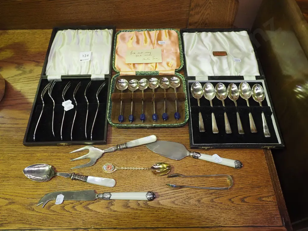 cased cutlery, mother of pearl handled servers etc Image 1++