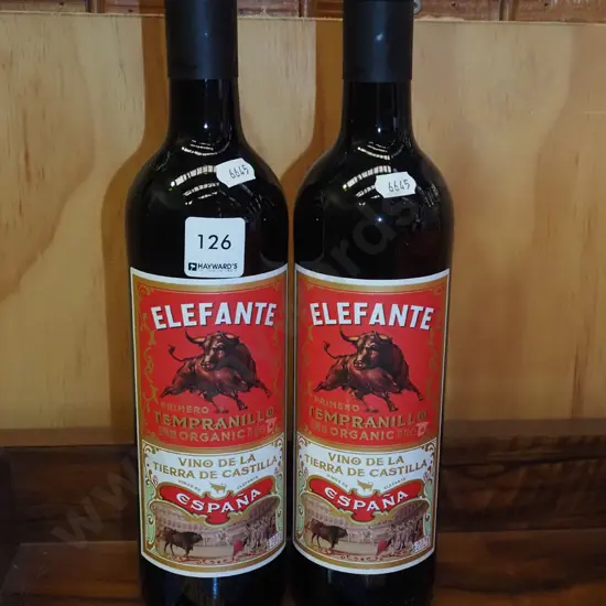 2x bottles of Spanish red wine 