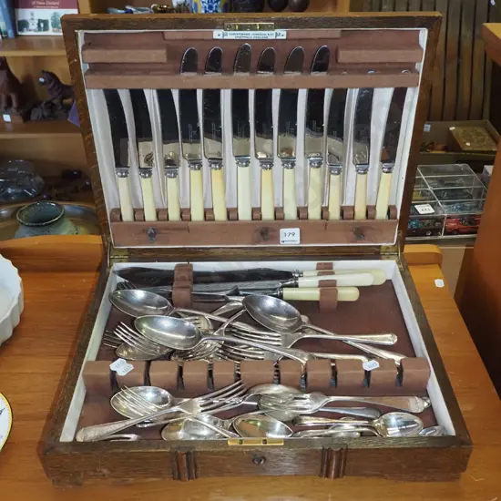 oak canteen and cutlery - may be incomplete