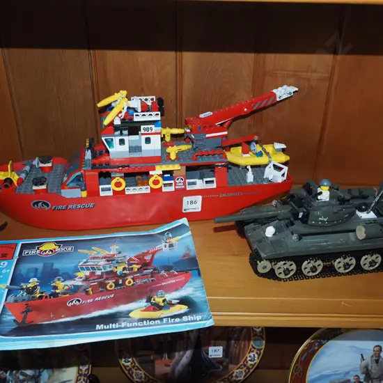 Lego fire and rescue boat, Lego tank