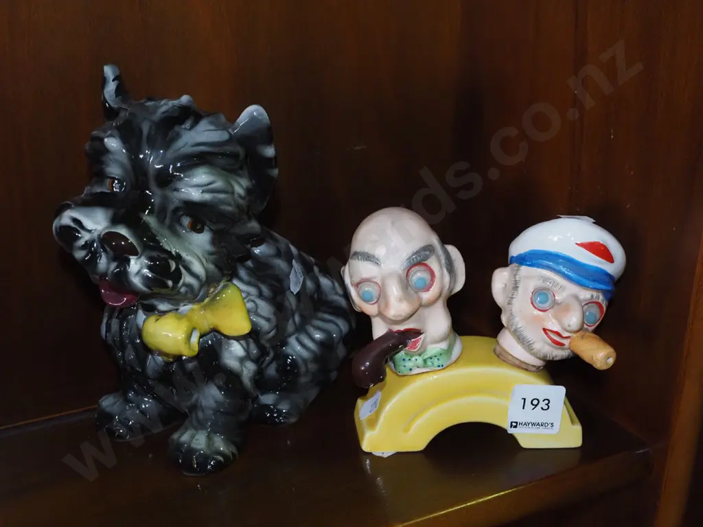 dog vase, novelty bottle stoppers on stand Image 1++