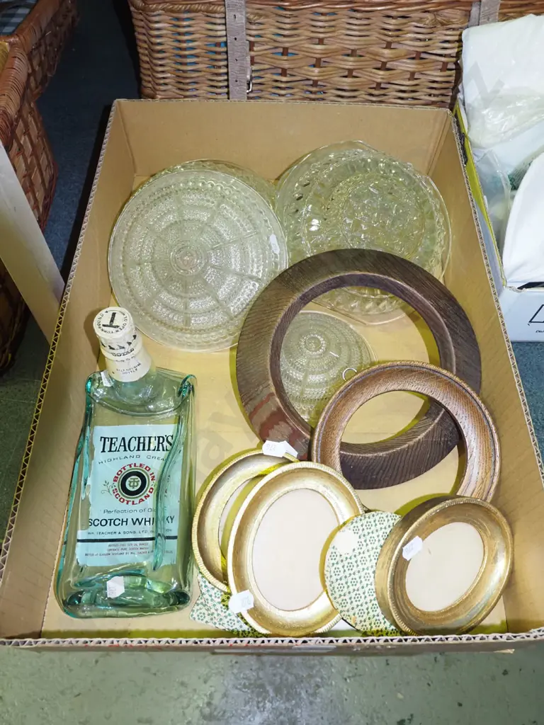 box; whisky bottle ashtray, part deco light fittings etc Image 1++