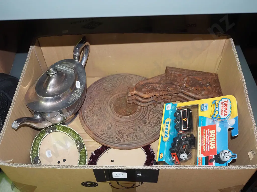 box; Thomas train, picture frames, foldaway table etc Image 1++