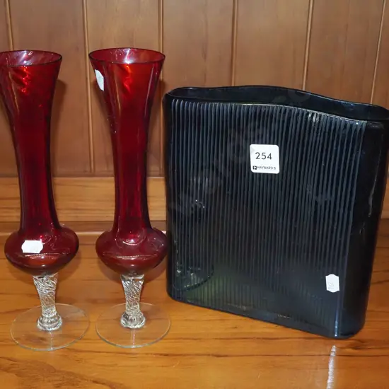 3x art glass vases H260