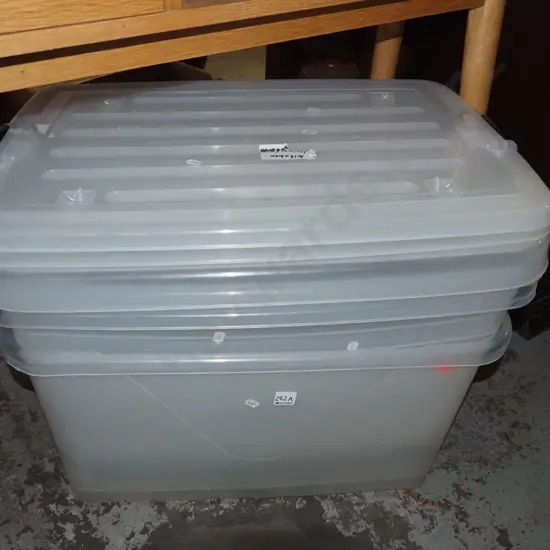 3x large plastic storage bins with lids