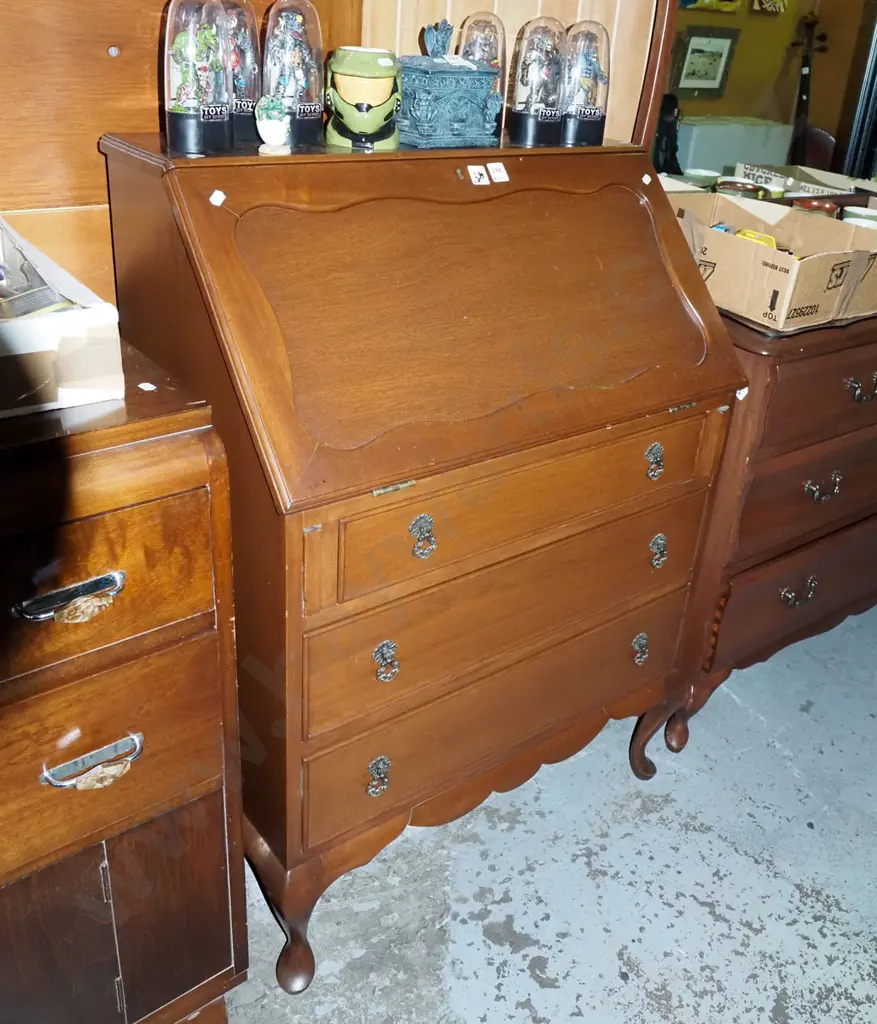 mahogany drop front 3 drawer desk H990 W710 D430 Image 1++