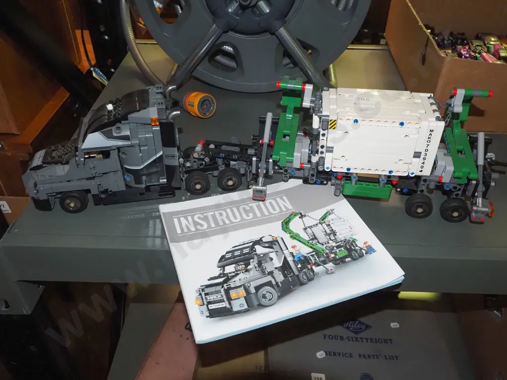 Lego Technics truck L560 Image 1++