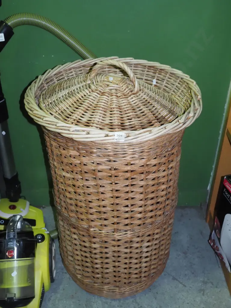 cane laundry hamper Image 1++
