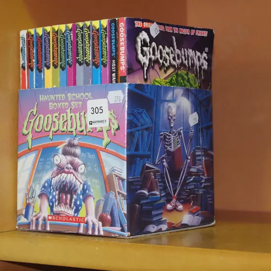 boxed Goosebumps books